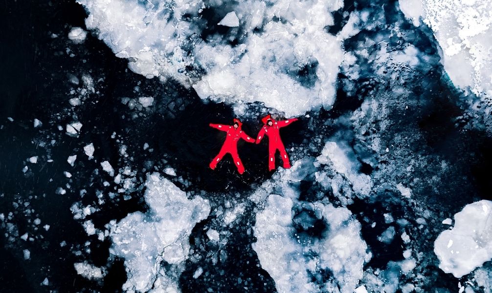 Icefloating in Lappland