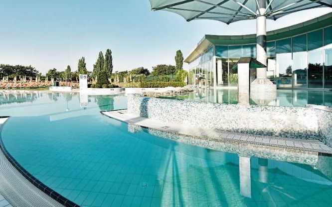 Therme Laa - Hotel & Silent Spa
