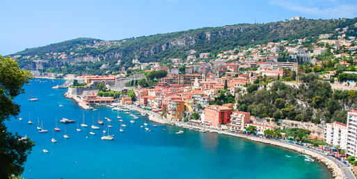 Die Küste von Villefranche-sur-Mer © ©mark / Shutterstock.com