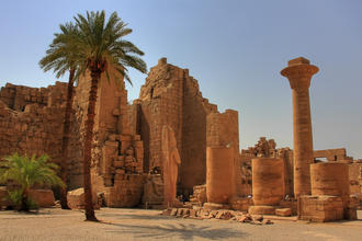 Die Tempelanlage von Karnak, Ägypten © Francisco Caravana / Shutterstock.com