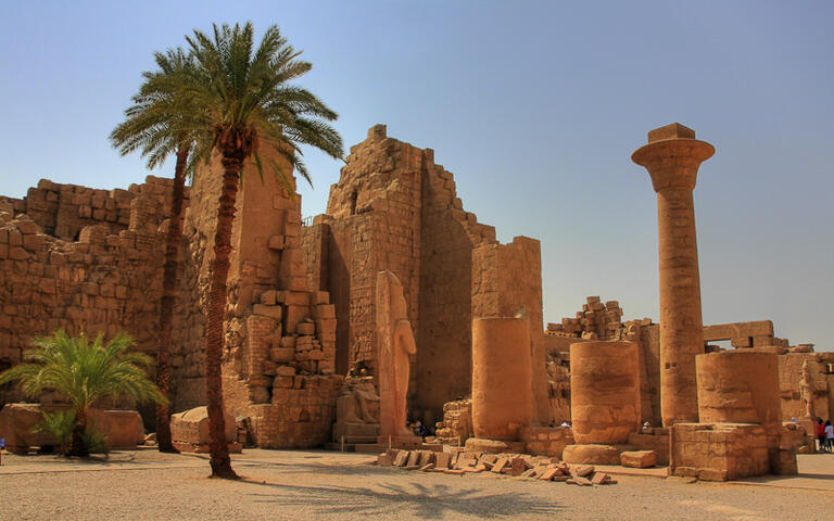 Die Tempelanlage von Karnak, Ägypten © Francisco Caravana  / Shutterstock.com