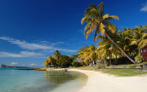 Malerischer weißer Sandstrand wie im Paradies © Pawel Kazmierczak