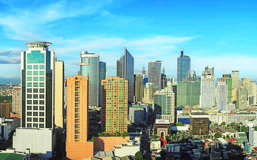Skylien von Makati © joyfull  / Shutterstock.com