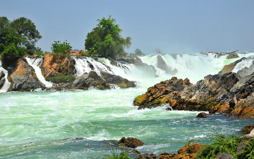 Die Mekongfälle, nahe der Grenze zu Kambodscha © Kritsana.p / shutterstock.com