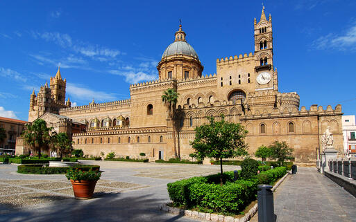 Kathedrale Maria Santissima Assunta in Palermo © Emi Cristea / shutterstock.com