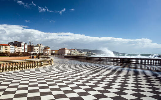Hauptplatz von Livorno © bonzodog / shutterstock.com