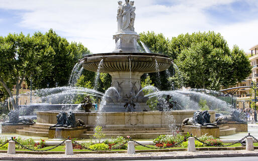 Brunnen in Aix-en-Provence © PHB.cz (Richard Semik) / Shutterstock.com