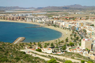 Blick auf die Küste der Hafenstadt Águilas an der Costa Cálida © Greg Blok / Shutterstock.com