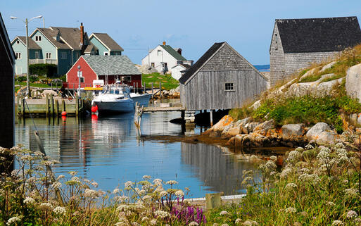 Peggy's Cove in Nova Scotia © s duffett / Shutterstock.com