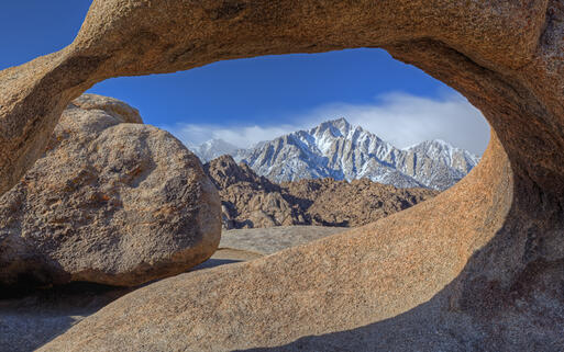 Steinbogen in den Bergen von Sierra Nevada, Kalifornien © Dean Pennala / Shutterstock.com