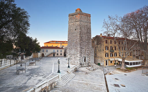 Trg Pet Bunara Platz in Zadar © Phant / shutterstock.com
