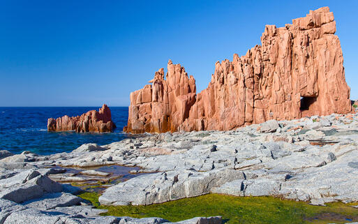 Die Roten Felsen von Arbatax © Tilo G / shutterstock.com