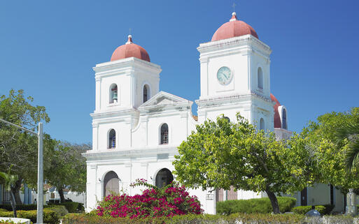 Die Kirche San Fulgencio in Gibara © PHB.cz (Richard Semik)  / Shutterstock.com