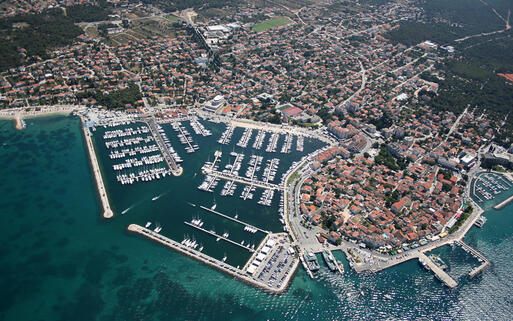 Biograd bei Zadar, Kroatien © Igor Karasi / Shutterstock.com