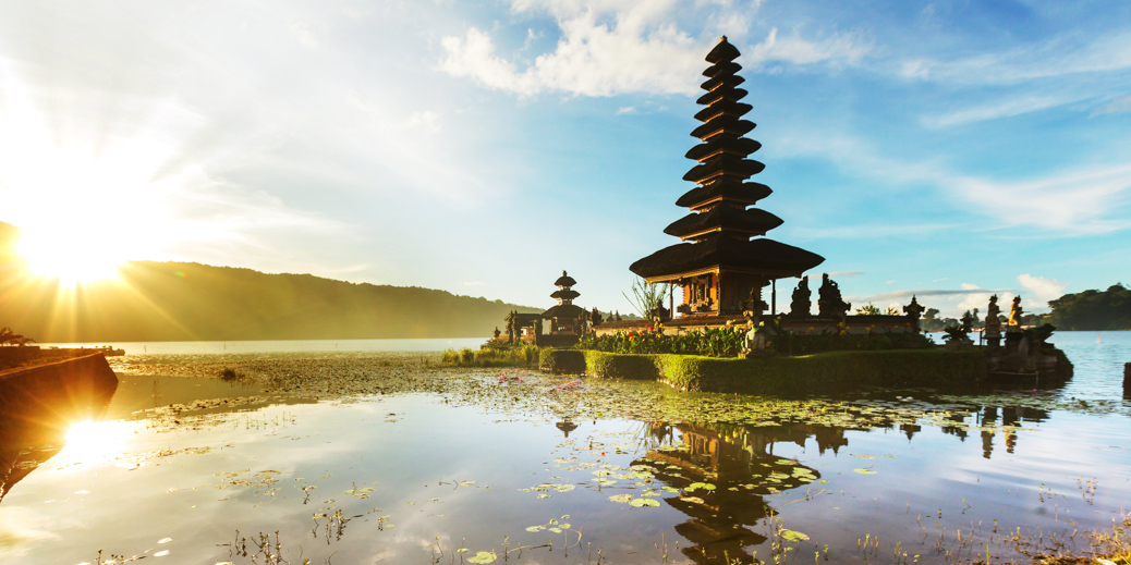 Pura Ulun Danu temple, Bali, Indonesia